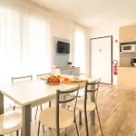Mami Sunset Village