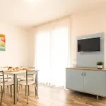 Mami Sunset Village