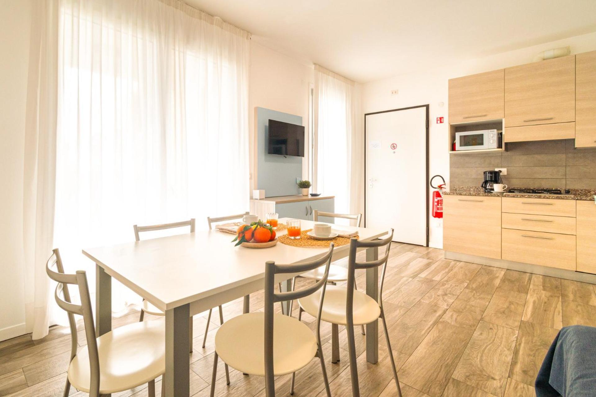 Mami Sunset Village Apartment *
